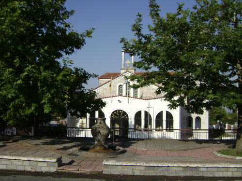 εκκλησία σε κεντρικό σημείο στο Γιαννακοχώρι